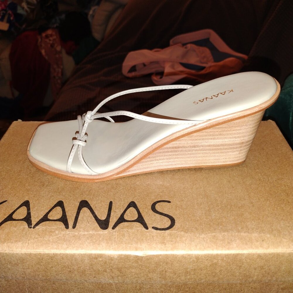 KAANAS AZUMA WEDGE SANDALS - Picture 2 of 11
